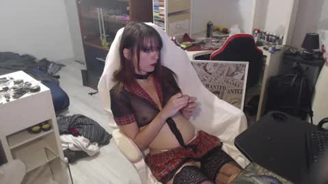 Snapshot of missthon chatting on 04.19.26 missthon online show from 04.19.26