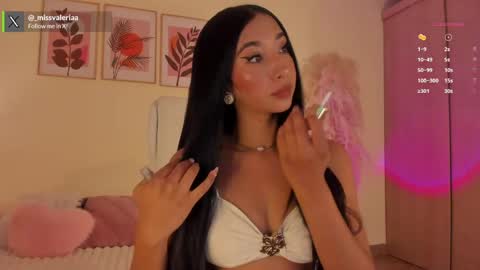 Snapshot of missvaleriaa chatting on 04.29.26 Valeria Davila online show from 04.29.26