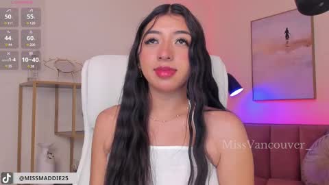 Snapshot of missvancouver_ chatting on 02.27.25 Mafe Jimenez online show from 02.27.25
