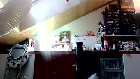 Miss Versatile online show from 04.28.26