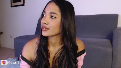 Snapshot of missvirggii chatting on 02.11.25 missvirggii online show from 02.11.25