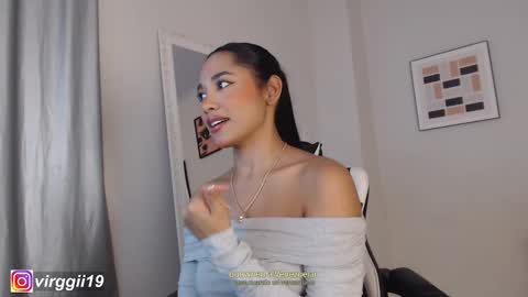 Snapshot of missvirggii chatting on 11.10.25 missvirggii online show from 11.10.25