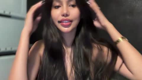 Divine Olga  online show from 02.06.25