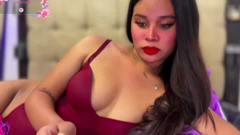 Miss. Thalia online show from 07.05.26