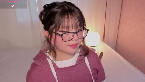 Snapshot of missy_taylor_ chatting on 09.24.25 Missy online show from 09.24.25