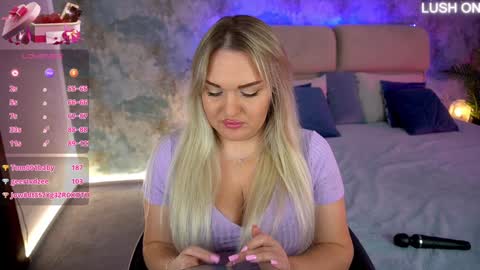 Snapshot of missyymartinezz chatting on 01.24.25 Amely online show from 01.24.25