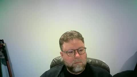 Snapshot of mister_happy567 chatting on 09.15.25 Mr. Happy online show from 09.15.25