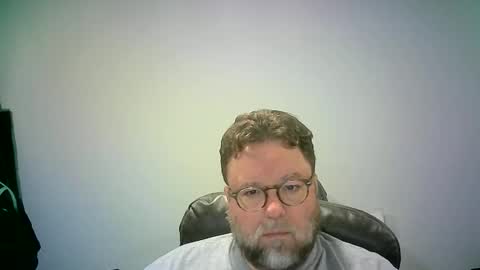 Snapshot of mister_happy567 chatting on 10.27.25 Mr. Happy online show from 10.27.25