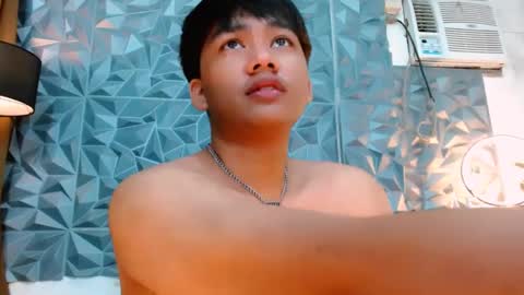 Snapshot of mister_officer chatting on 02.21.25 SAINT SACHI  will make your day  online show from 02.21.25