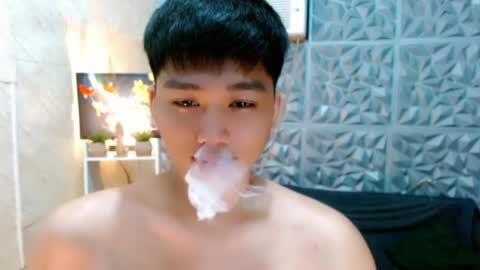 Snapshot of mister_officer chatting on 04.09.26 SAINT SACHI will make your day online show from 04.09.26