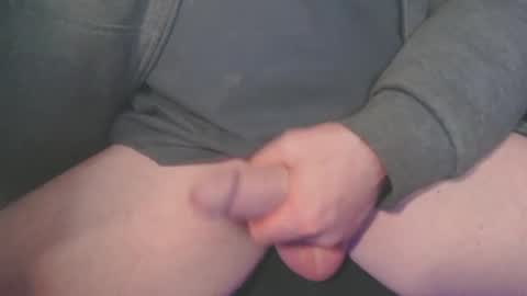 Snapshot of mistercreepy chatting on 03.01.25 mistercreepy online show from 03.01.25