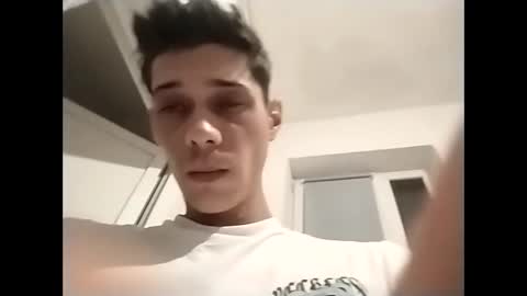 MisteriosoXragazzoX online show from 10.09.25