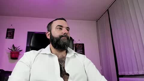 Snapshot of misterlov3r chatting on 03.04.25 misterlov3r online show from 03.04.25