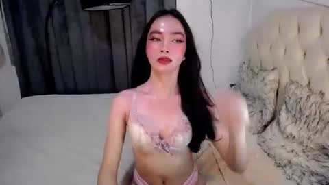 Snapshot of misterytgirl chatting on 04.18.26 CRISHA online show from 04.18.26