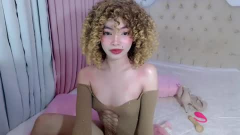 Snapshot of misterytgirl chatting on 06.22.26 CRISHA online show from 06.22.26