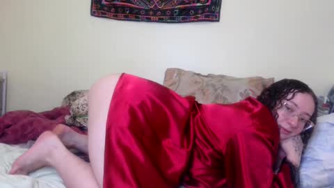 Snapshot of mistress_kasha chatting on 09.24.25 Mistress Kaha online show from 09.24.25
