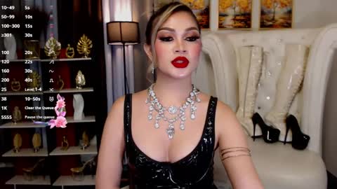 Snapshot of mistressathenna chatting on 05.25.26 mistressathenna online show from 05.25.26