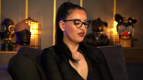 Mistress Kelly online show from 03.16.26