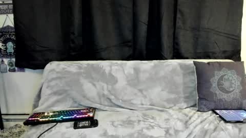 Snapshot of mistresslynn13 chatting on 02.15.25 MistressLynn online show from 02.15.25