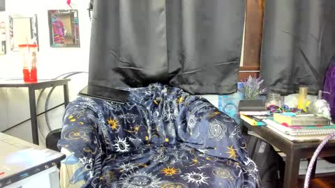 Snapshot of mistresslynn13 chatting on 09.13.25 MistressLynn online show from 09.13.25