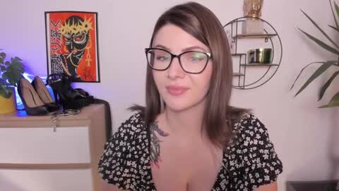 Snapshot of mistresssandy chatting on 01.03.25 SANDY online show from 01.03.25