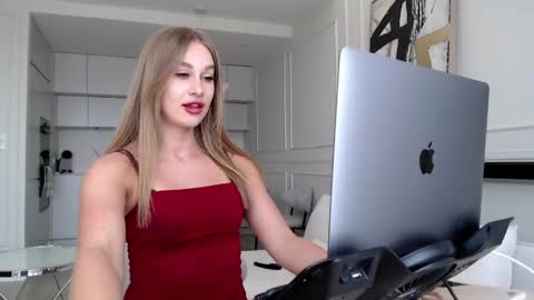 mistressuniverse online show from 05.11.26
