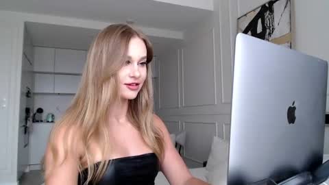 mistressuniverse online show from 07.15.26