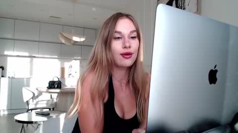 mistressuniverse online show from 07.28.26