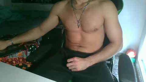 Snapshot of mistxss chatting on 03.11.25 mistxss online show from 03.11.25