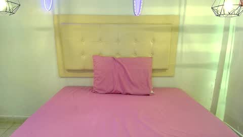 Mitchell online show from 10.22.25