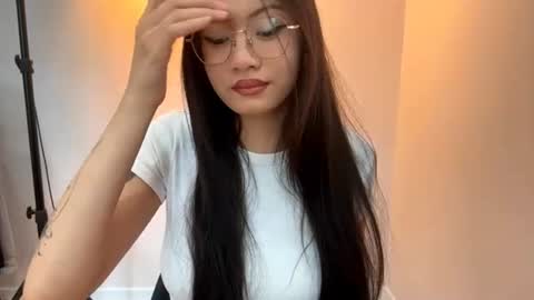 Snapshot of mitchellallanson chatting on 07.24.26 Alice online show from 07.24.26