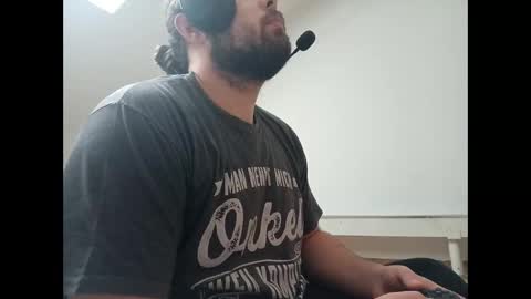 Snapshot of mitschlwappl chatting on 11.10.25 MichlBlack online show from 11.10.25