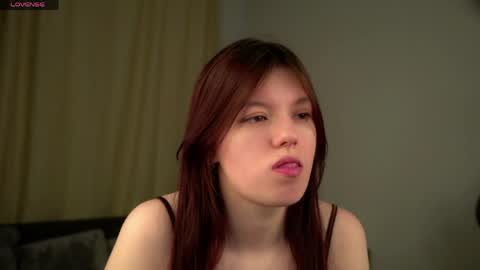 Snapshot of mitziefetters chatting on 03.21.26 Rosalie online show from 03.21.26