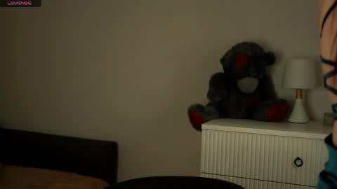 Snapshot of mitziefetters chatting on 03.22.26 Rosalie online show from 03.22.26