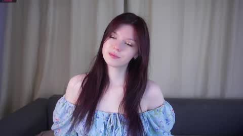 Snapshot of mitziefetters chatting on 04.15.26 Rosalie online show from 04.15.26