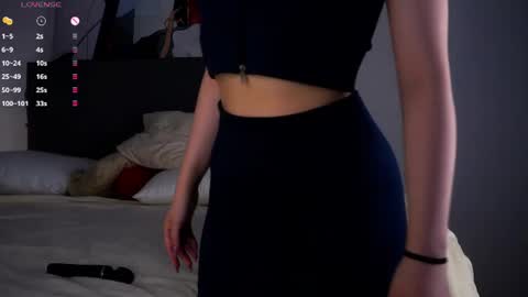 Snapshot of mitziefetters chatting on 07.23.26 Rosalie online show from 07.23.26