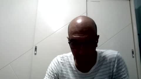 Snapshot of mivroxd chatting on 04.30.26 mivroxd online show from 04.30.26