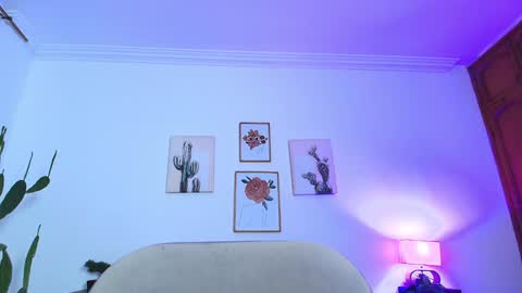 Miwa  online show from 12.17.24