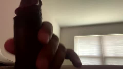 Snapshot of mixed7up chatting on 09.13.25 mixed7up online show from 09.13.25