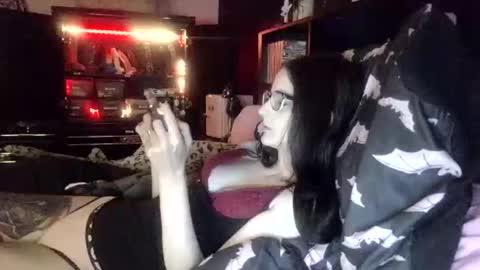 Mizz Bonez online show from 06.10.26