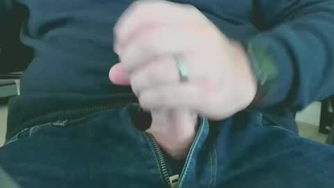 Snapshot of mmfan333 chatting on 10.22.25 mmfan333 online show from 10.22.25