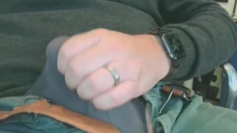 Snapshot of mmfan333 chatting on 10.31.25 mmfan333 online show from 10.31.25