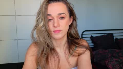 mmminnie online show from 03.27.26