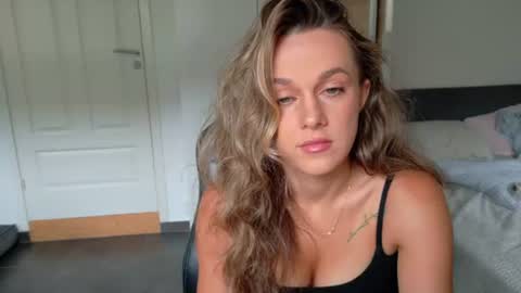 mmminnie online show from 07.02.26