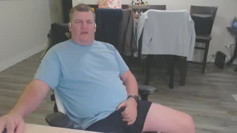 mmmthatsfunnn online show from 12.27.24