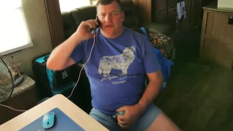 mmmthatsfunnn online show from 10.08.25