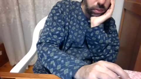 mmohsen_1985 online show from 01.05.25