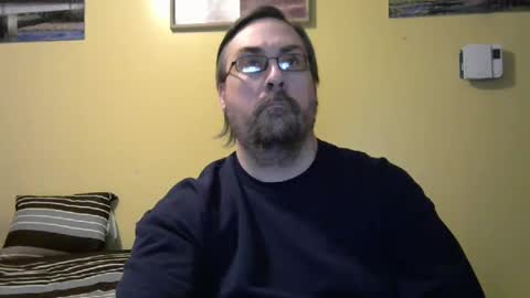 Snapshot of mmr4545 chatting on 03.01.26 mark online show from 03.01.26