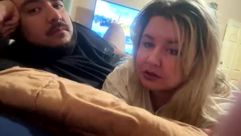 Snapshot of mnbproductions chatting on 09.17.25 mnbproductions online show from 09.17.25