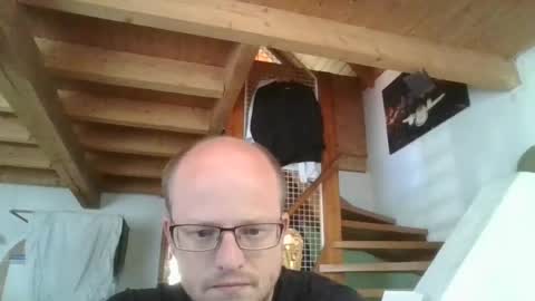moe alias mnebram online show from 07.12.26